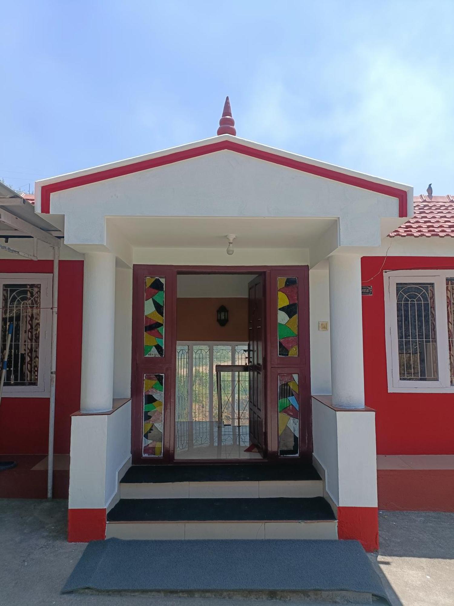 QUEENS COTTAGE - individual cottage Ooty Exteriör bild