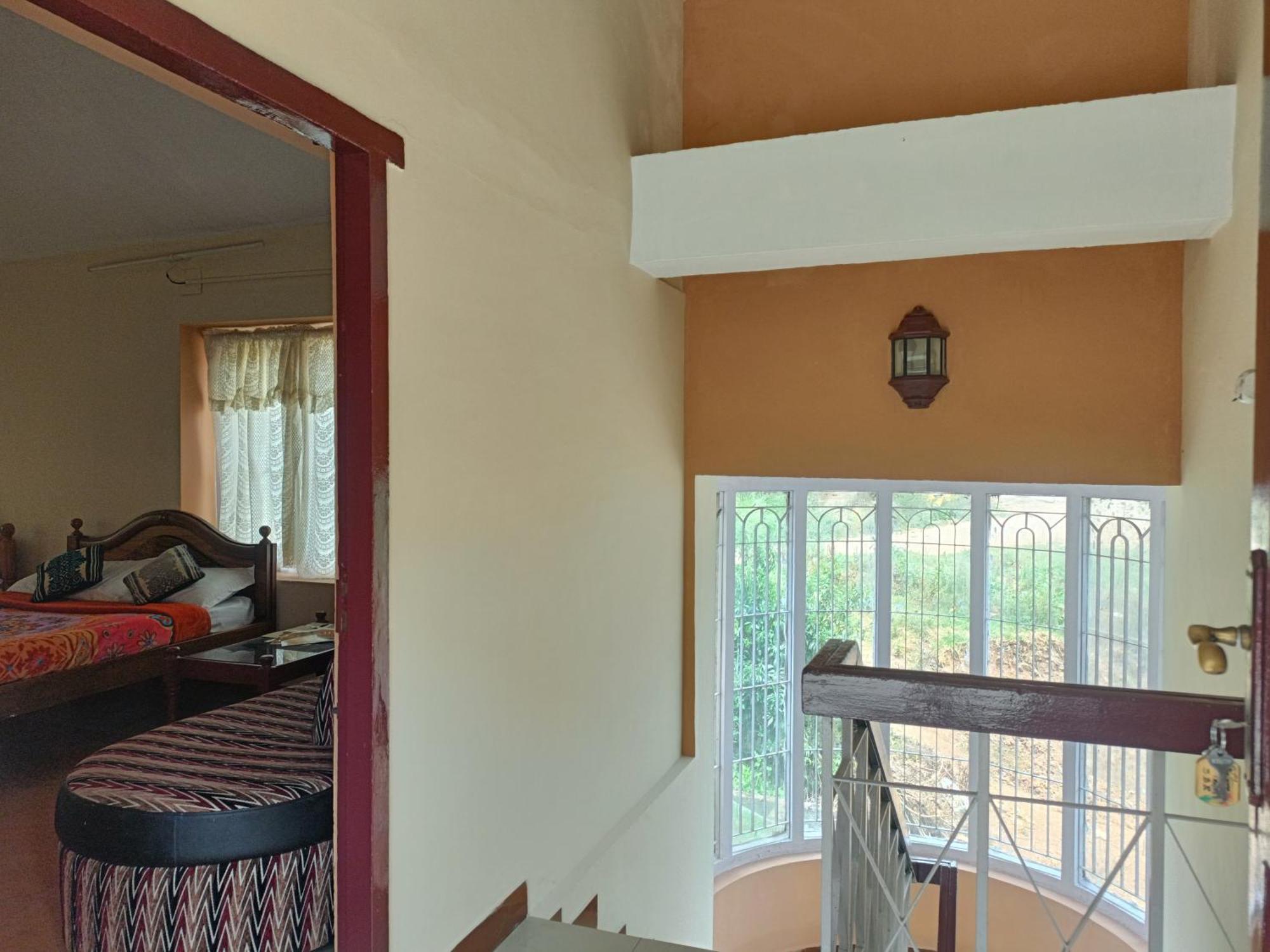 QUEENS COTTAGE - individual cottage Ooty Exteriör bild