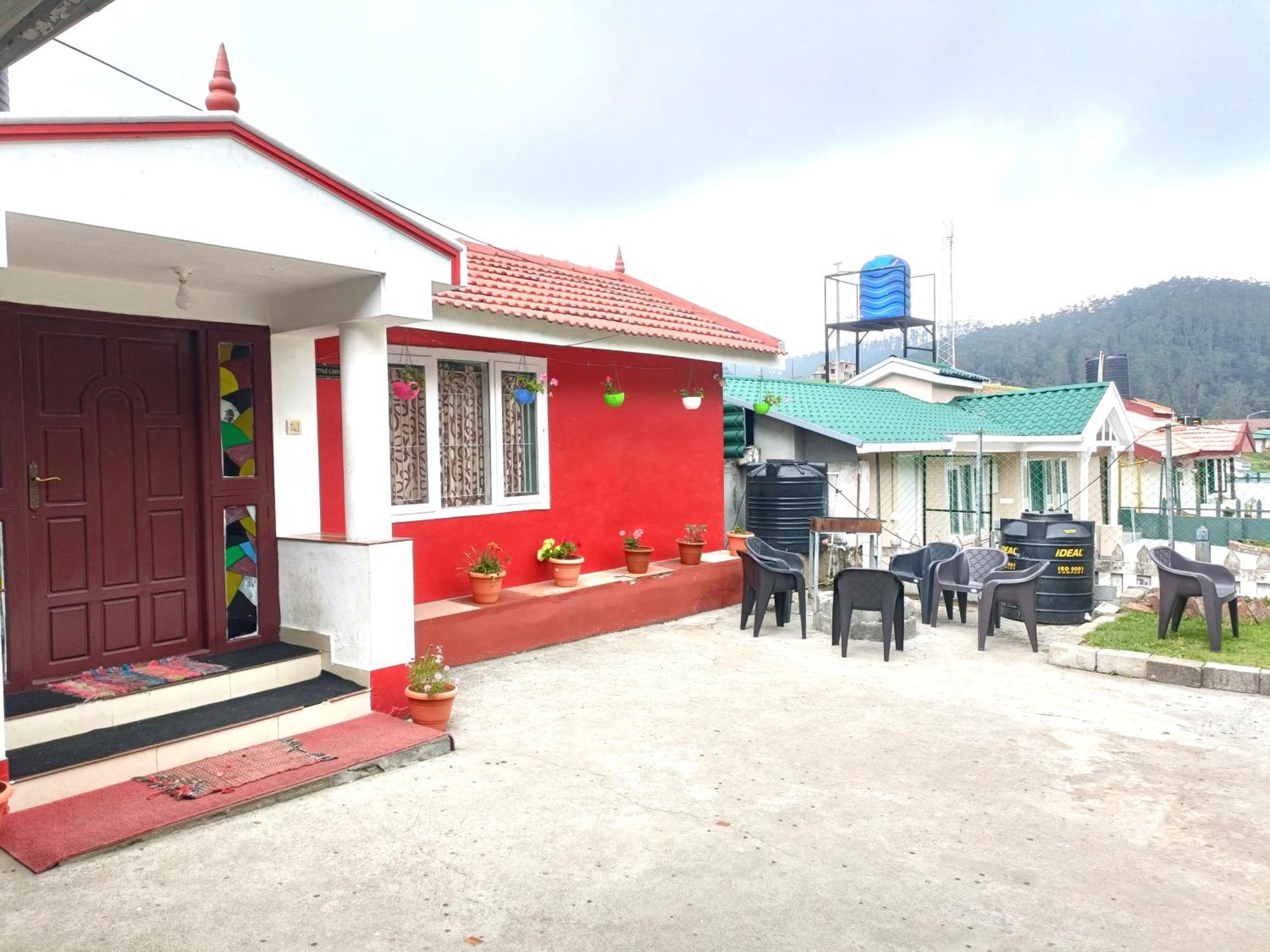 QUEENS COTTAGE - individual cottage Ooty Exteriör bild